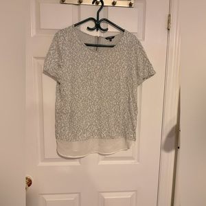 Gray leopard T-shirt